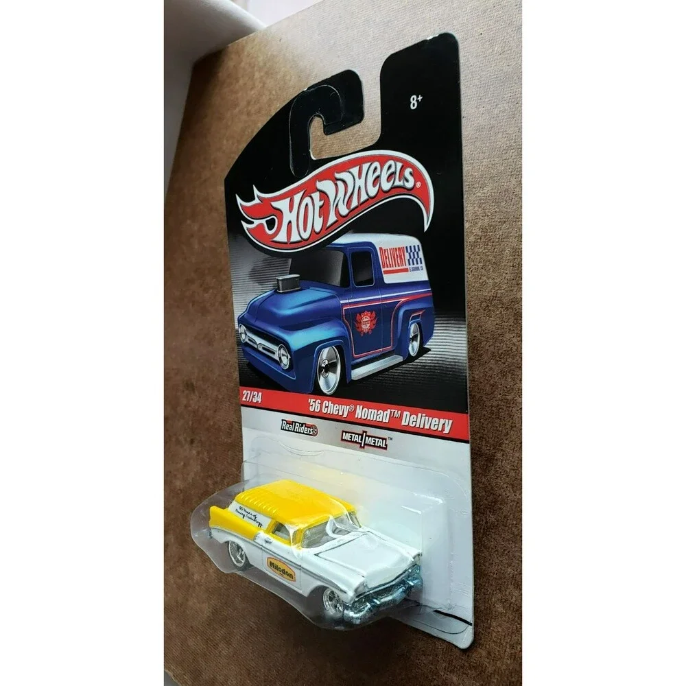 2010 Hot Wheels '56 CHEVY NOMAD DELIVERY Slick Rides 27/34 Pearl White & Yellow